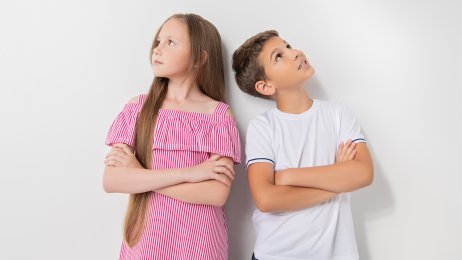 שוק התכונות